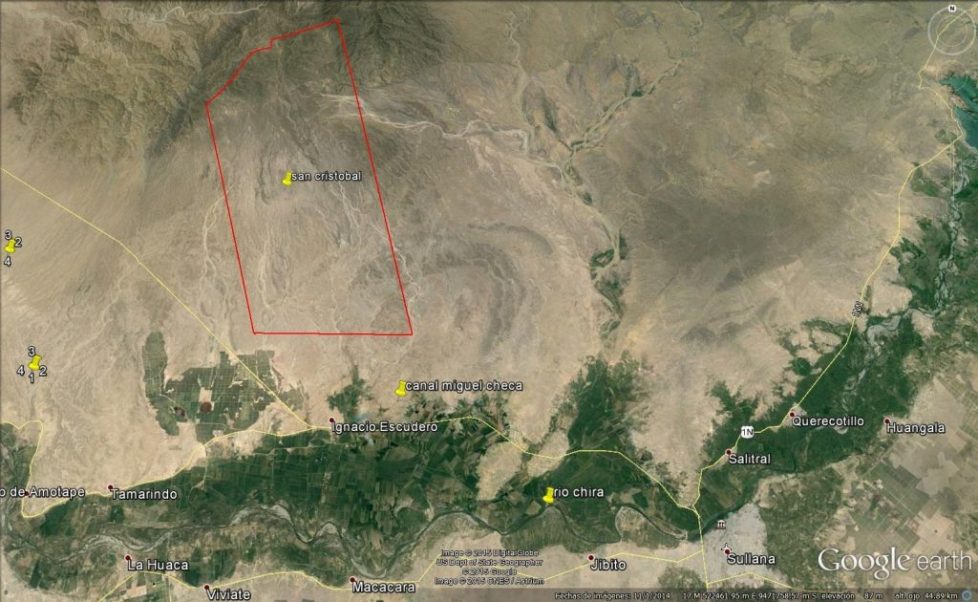 Vista del predio San Cristóbal remarcado, visualizando el río Chira y localidades que se encuentran en su trayecto de ubicación